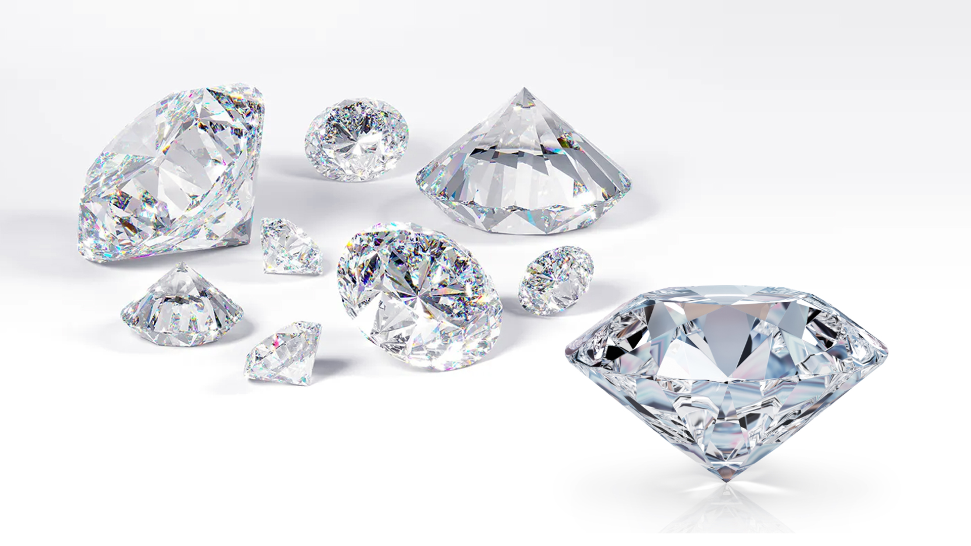 Diamante naturale vs. Moissanite: Care sunt diferențele?